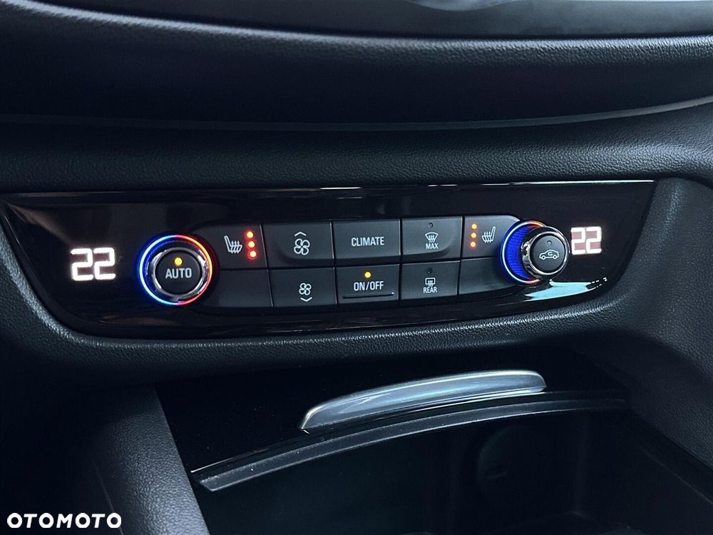 Opel Insignia 2.0 CDTI Elite S&S - 26