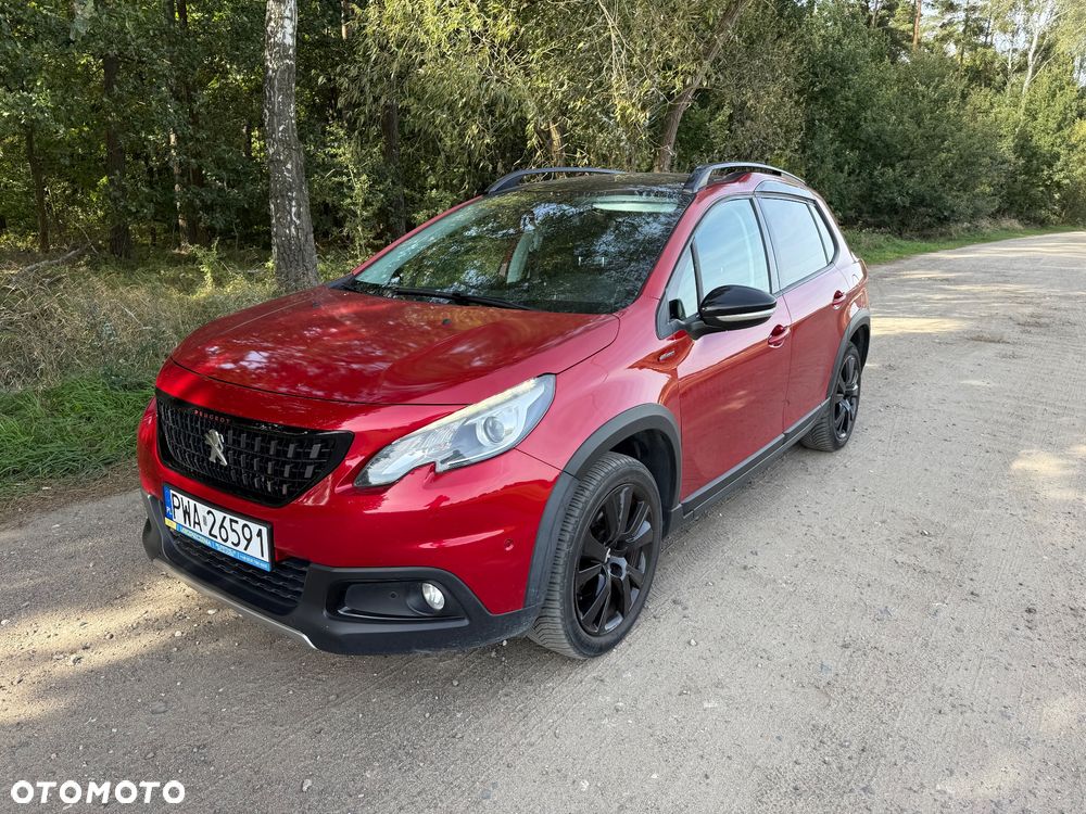 Peugeot 2008 1.2 Pure Tech Allure S&S - 15