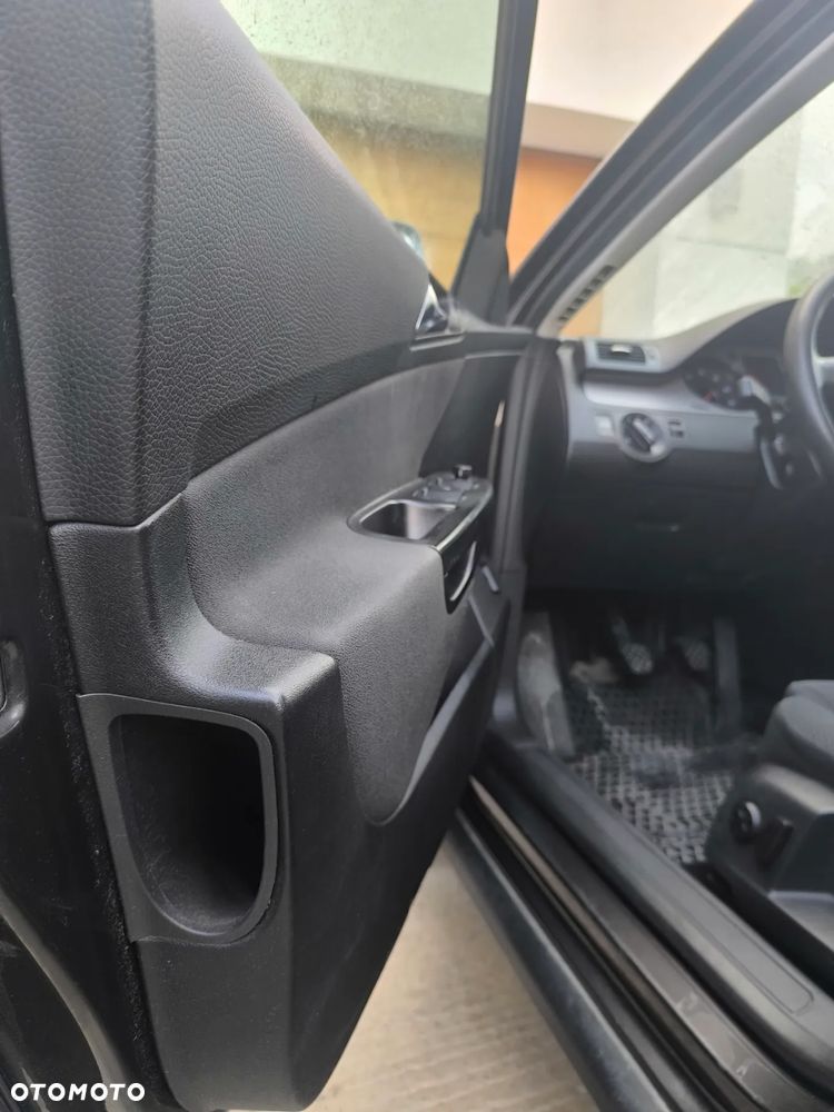 Volkswagen Passat 1.8 TSI Comfortline - 10