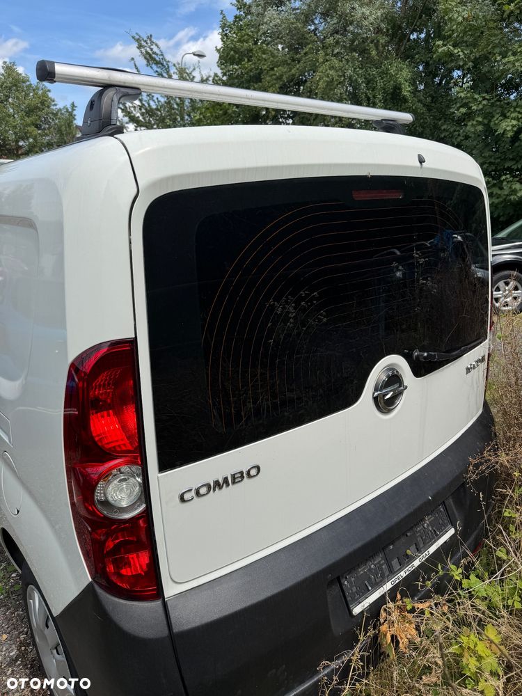 Opel Combo - 16
