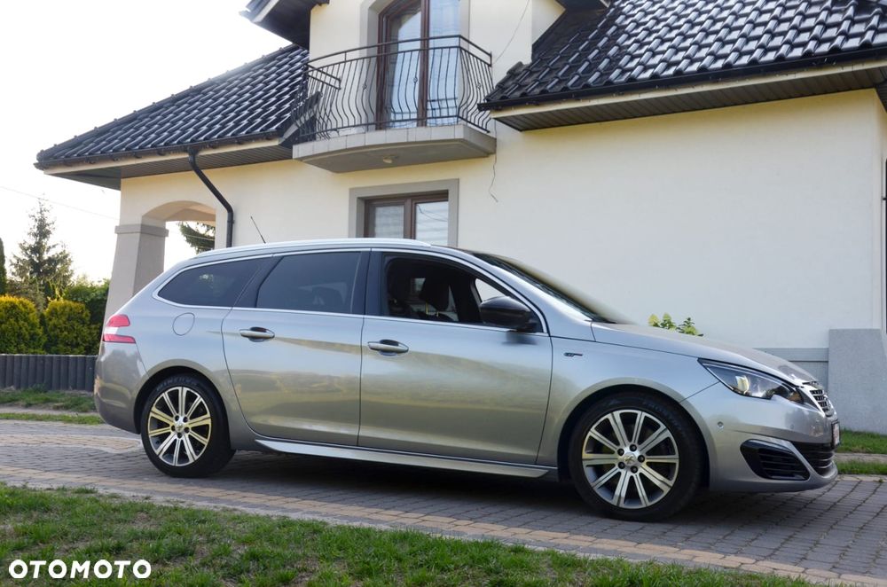 Peugeot 308 - 10