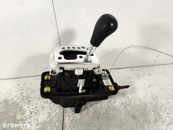 MECHANIZM ZMIANY BIEGÓW AUDI A4 B6 TDI 8E1713041F