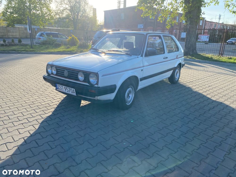 Volkswagen Golf 1.3 CL - 2
