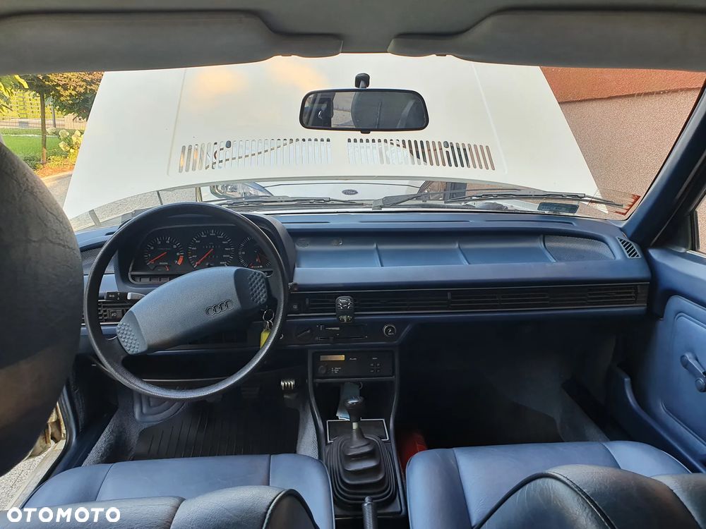 Audi 100 - 10