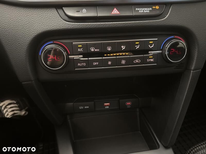 Kia Ceed 1.5 T-GDI M DCT - 16