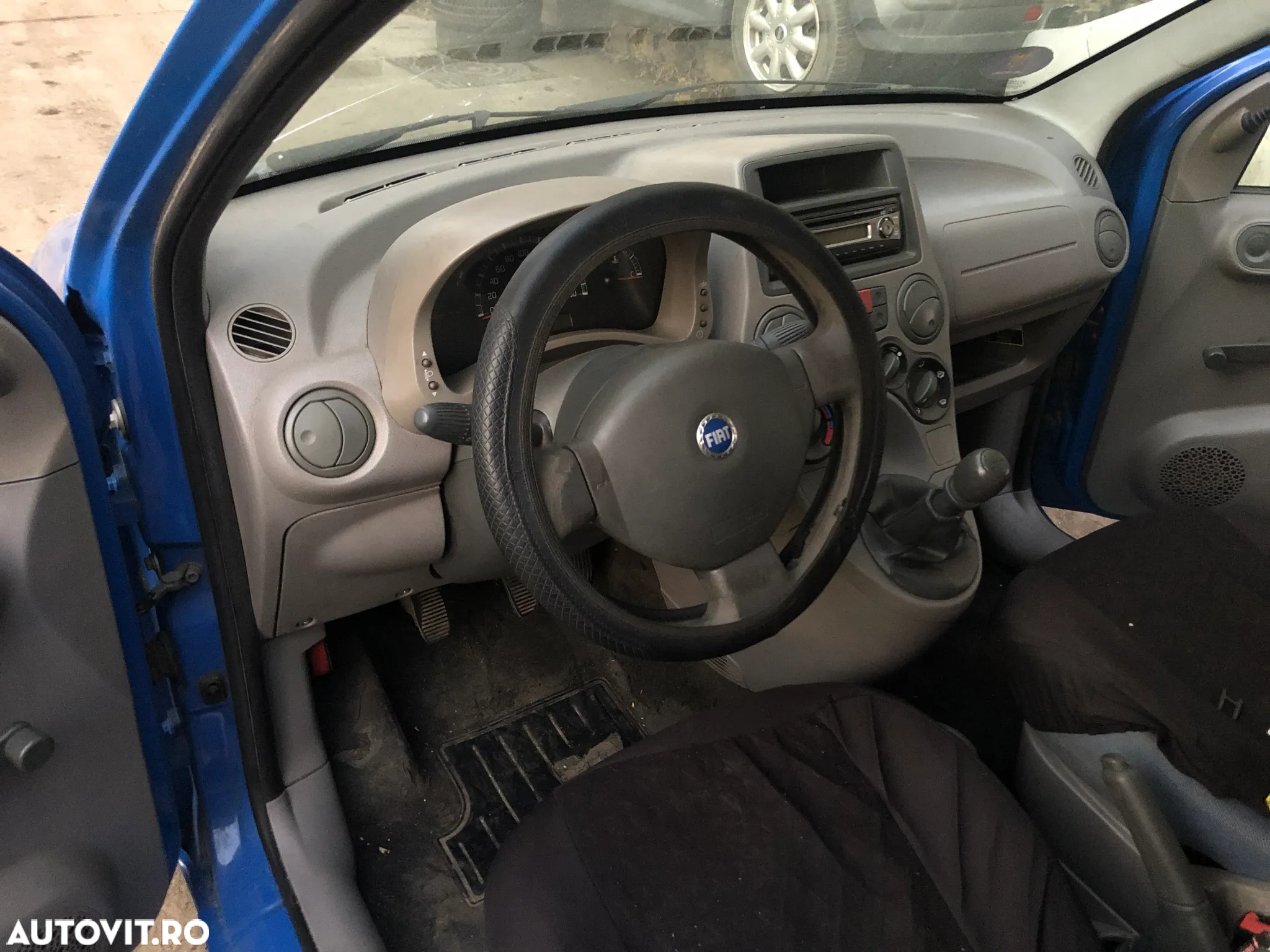 Dezmembrez Fiat Panda albastru benzina 2007 - 5