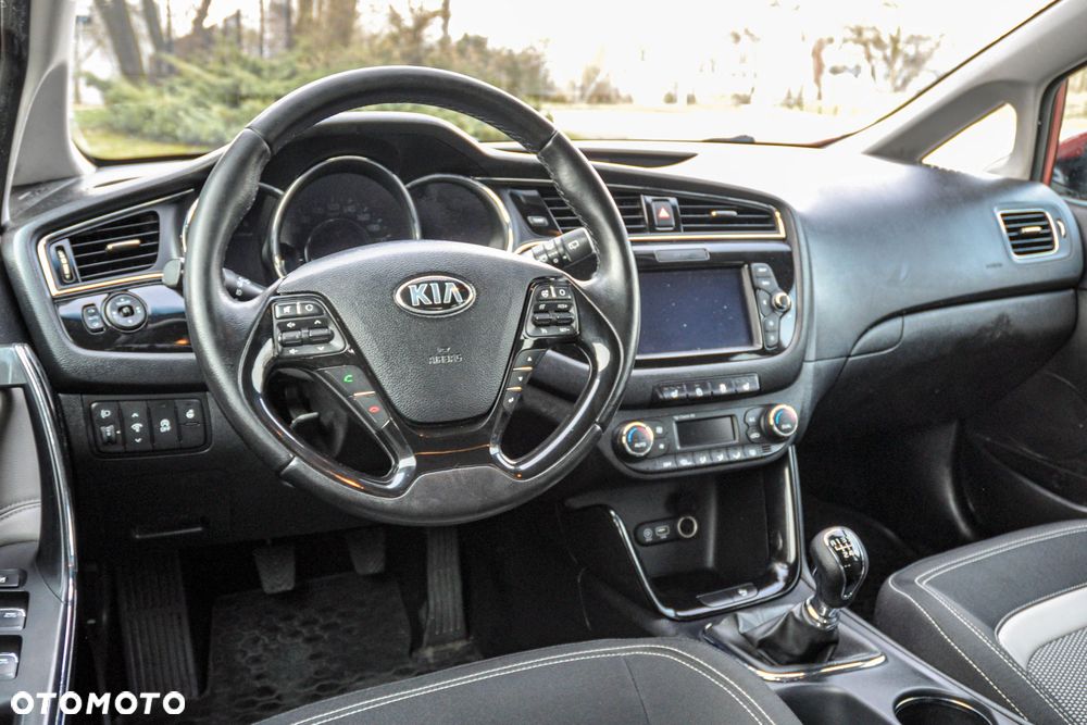 Kia Ceed 1.6 CRDi L - 9