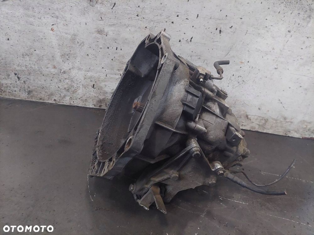 SKRZYNIA BIEGÓW MANUALNA SAAB 9-5 I 2.0 T FM55 B05 - 2