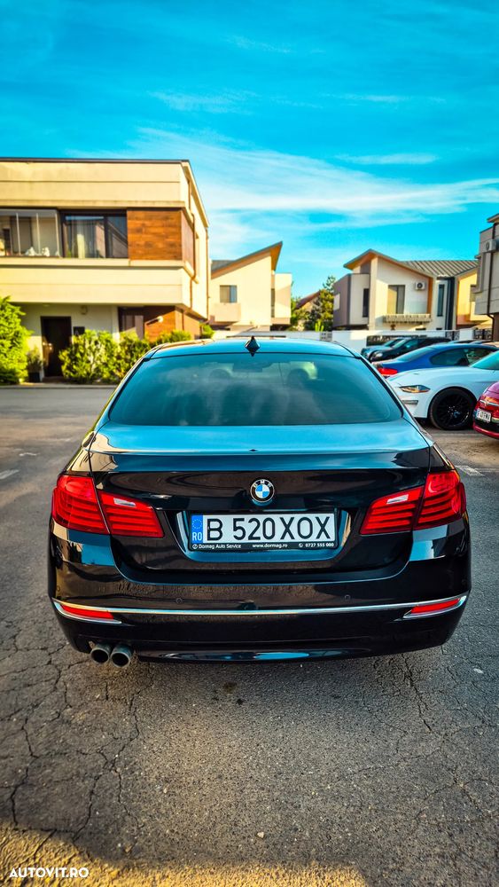 BMW Seria 5 520d Aut. Luxury Line - 4