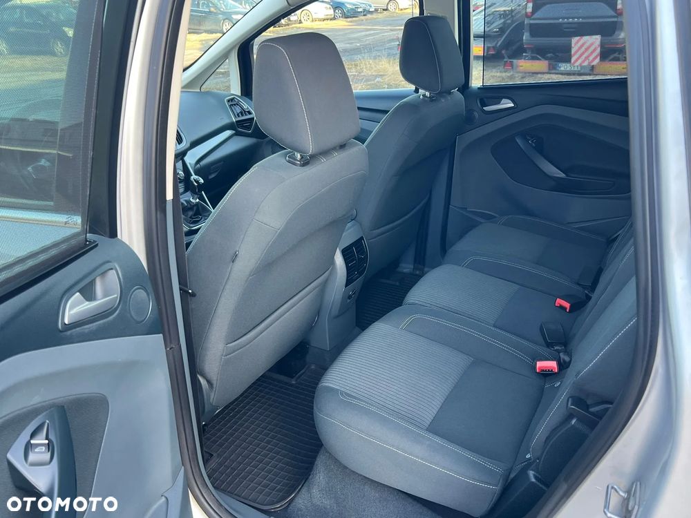 Ford C-MAX 2.0 TDCi Titanium - 22