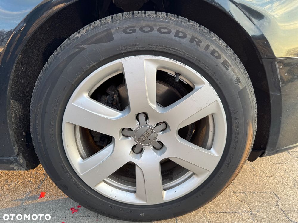 Audi A4 Limousine 1.8 TFSI Ambiente - 17