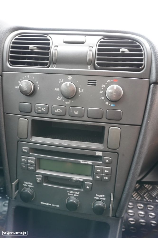 Volvo S40 1.9 D CR - 25