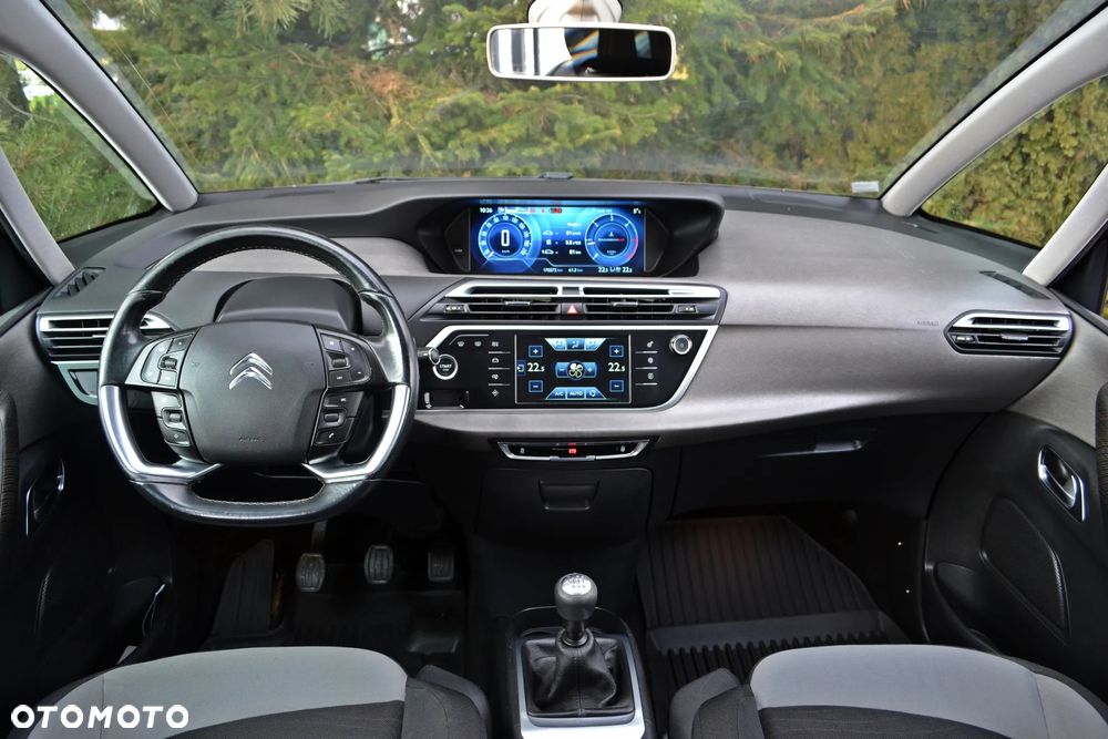 Citroën C4 Picasso - 11