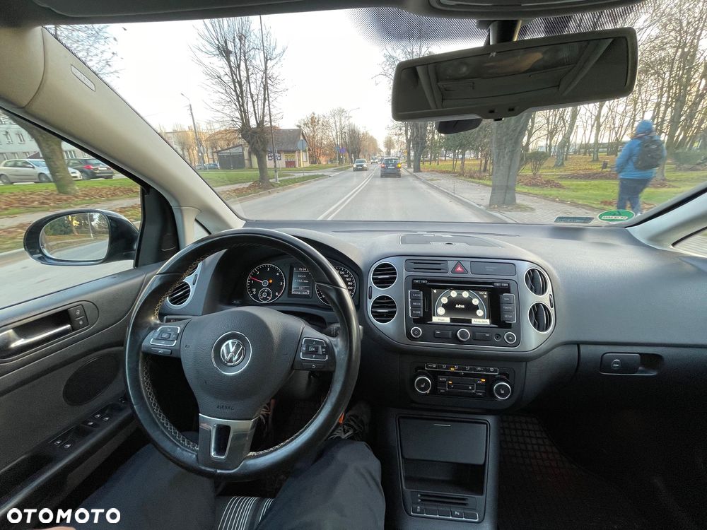 Volkswagen Golf Plus 1.6 TDI DPF DSG MATCH - 11
