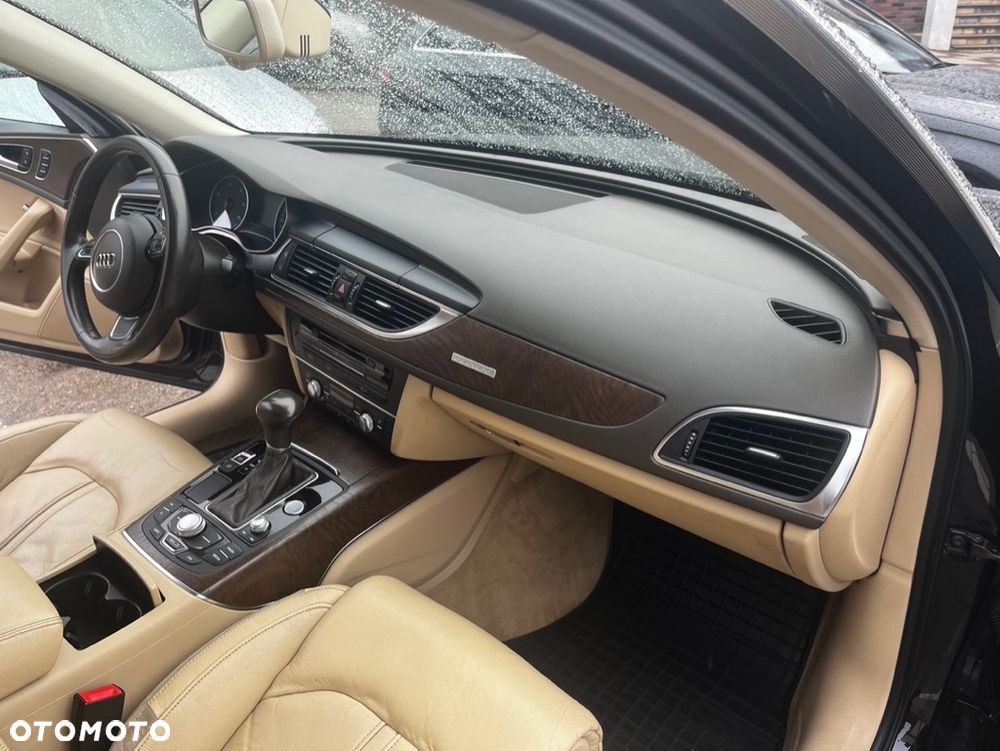 Audi A6 - 6