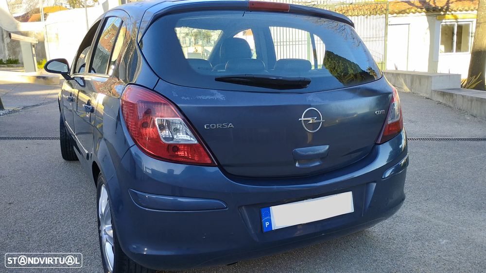 Opel Corsa 1.3 CDTI Cosmo - 2