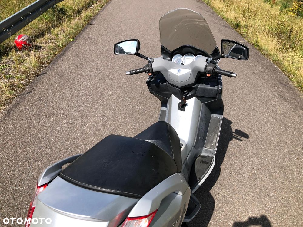 Peugeot Satelis - 8