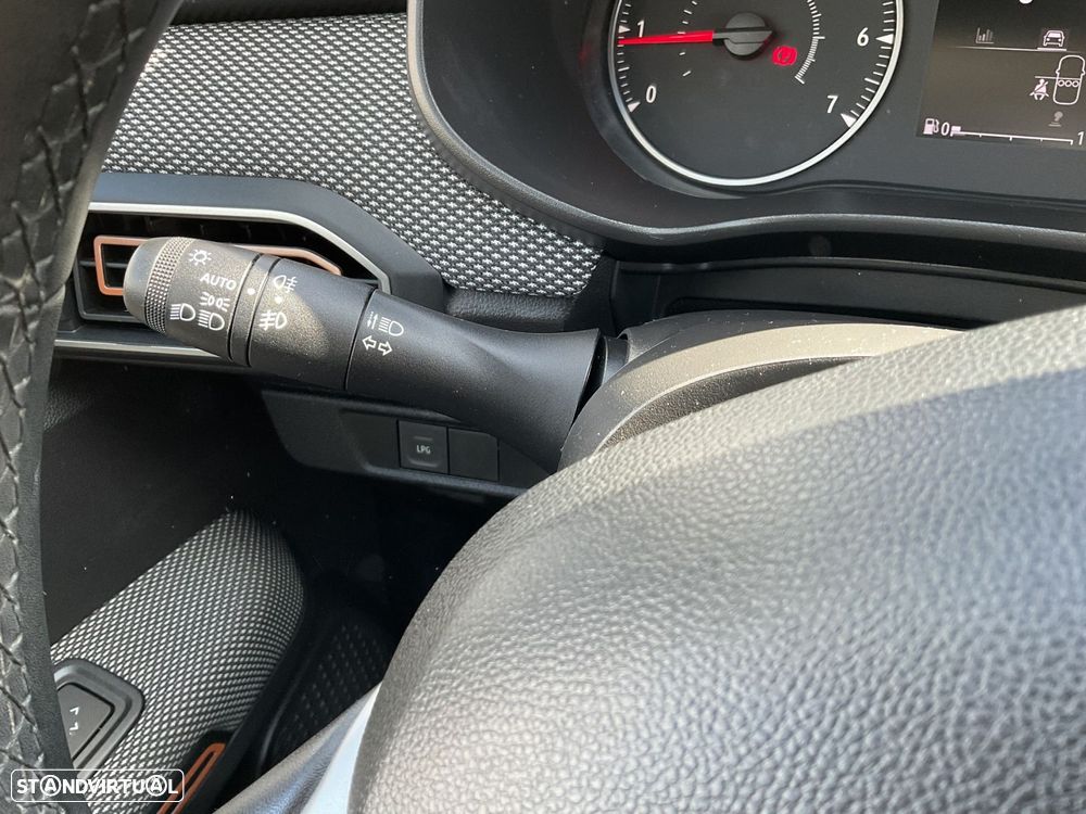 Dacia Sandero 1.0 ECO-G Expression Bi-Fuel - 28