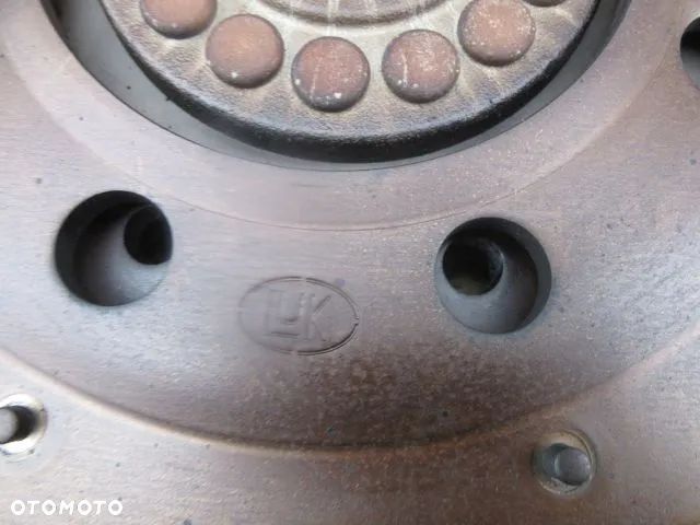 Tłumik drgań LUK 11113940 Claas Ares 697 ATZ - 3