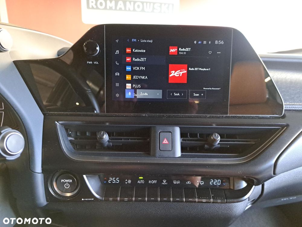 Lexus UX 250h GPF Business 2WD - 21