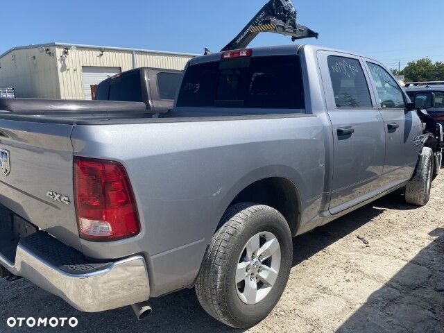 RAM 1500 5.7 Quad Cab Laramie - 8