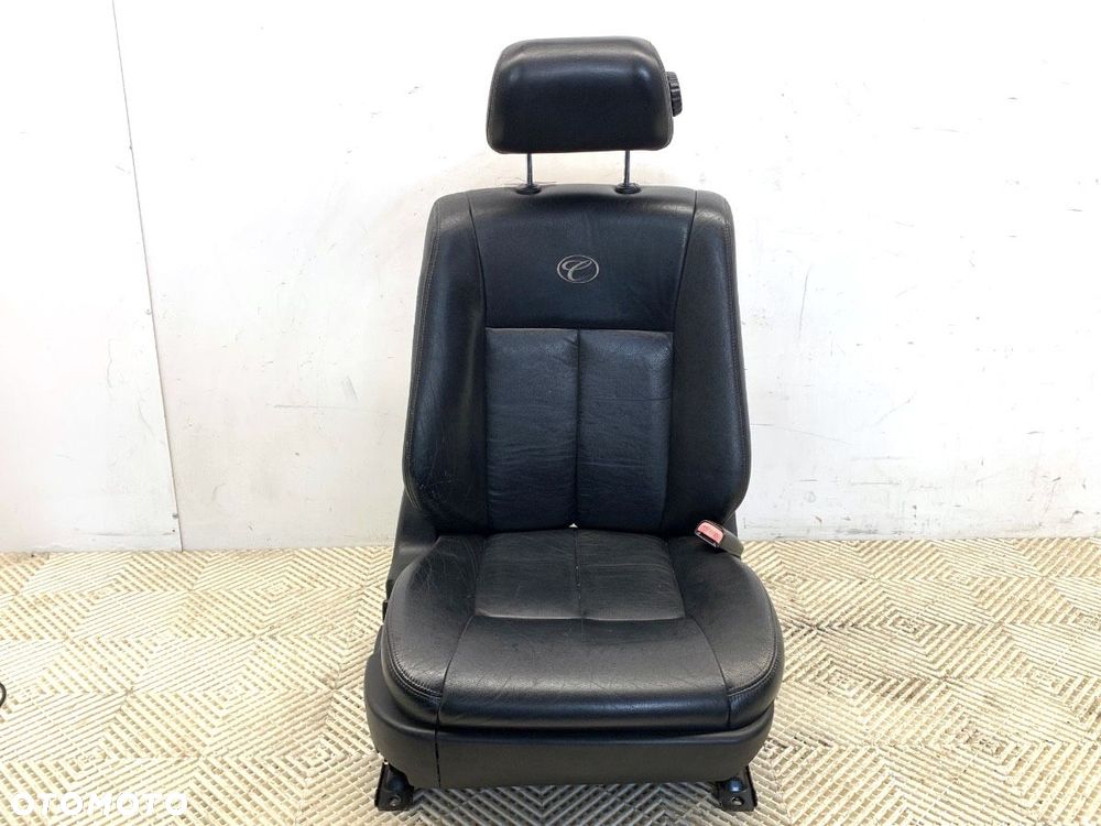 FOTEL PRAWY PRZÓD - 299.00 PLN - SSANGYONG CHAIRMAN (HT_) 1997 - 2022 3.2 165 kW [225 KM] benzyna - 1
