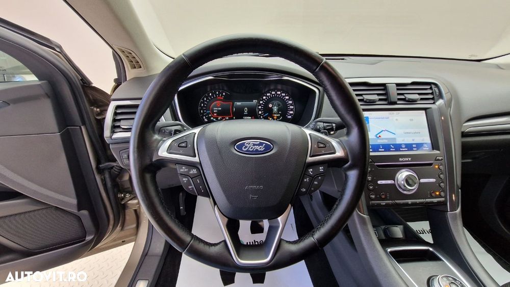 Ford Mondeo - 14