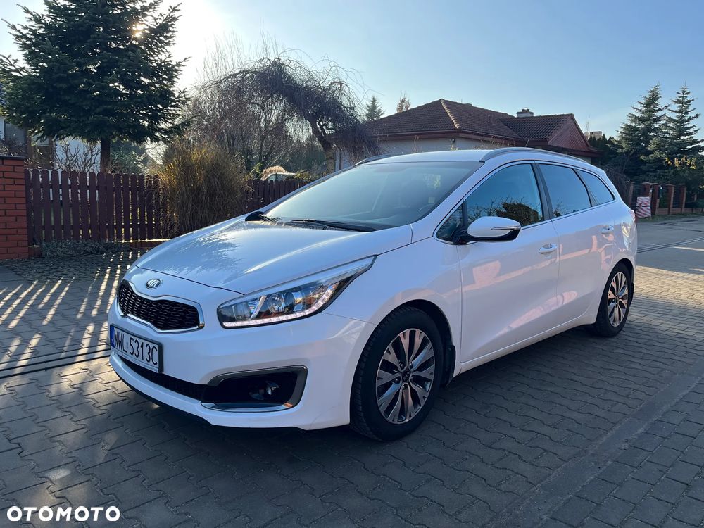 Kia Ceed 1.6 GDI L Business Line - 1