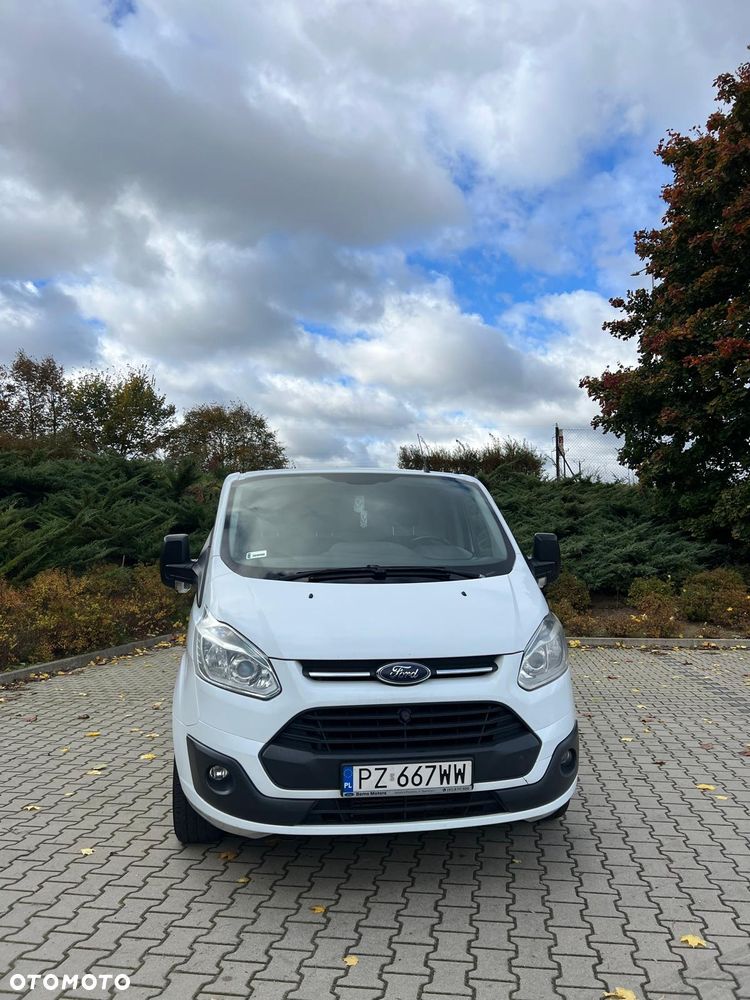 Ford TRANSIT CUSTOM - 4