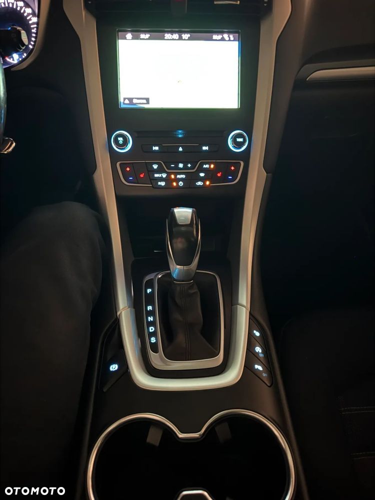 Ford Mondeo SW 2.0 TDCi S&S PowerShift-Aut ST-Line - 28
