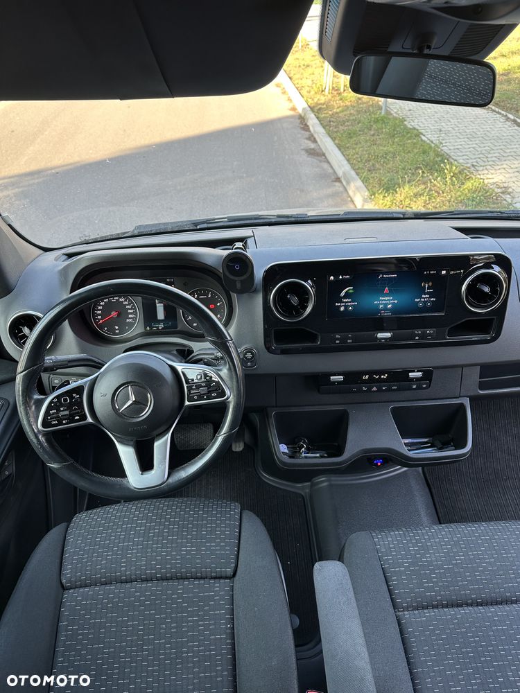 Mercedes-Benz Sprinter - 3