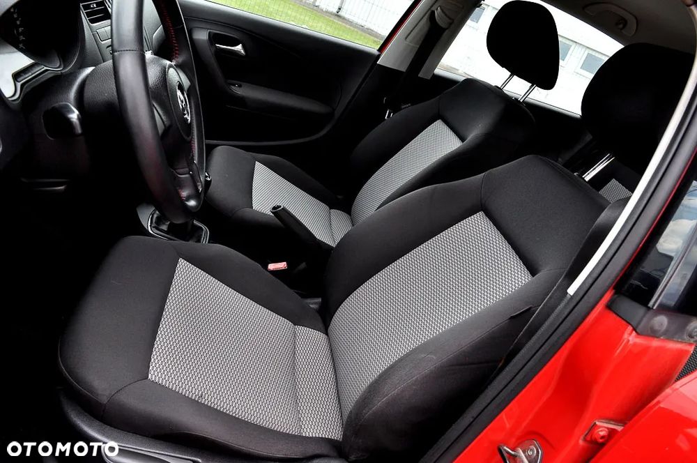 Volkswagen Polo 1.2 12V Entry - 12