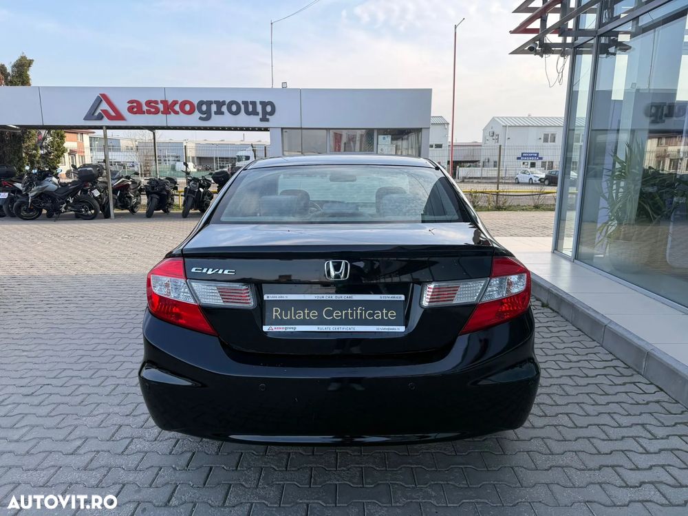 Honda Civic 1.8 MT LS - 8