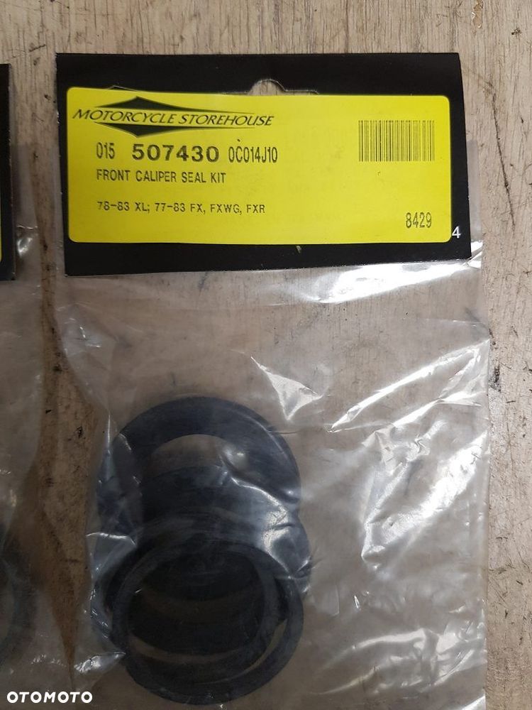 Uszczelki zacisku przód MCS 507430 Harley Davidson FX FXR FXWG XL 44151-77 - 3