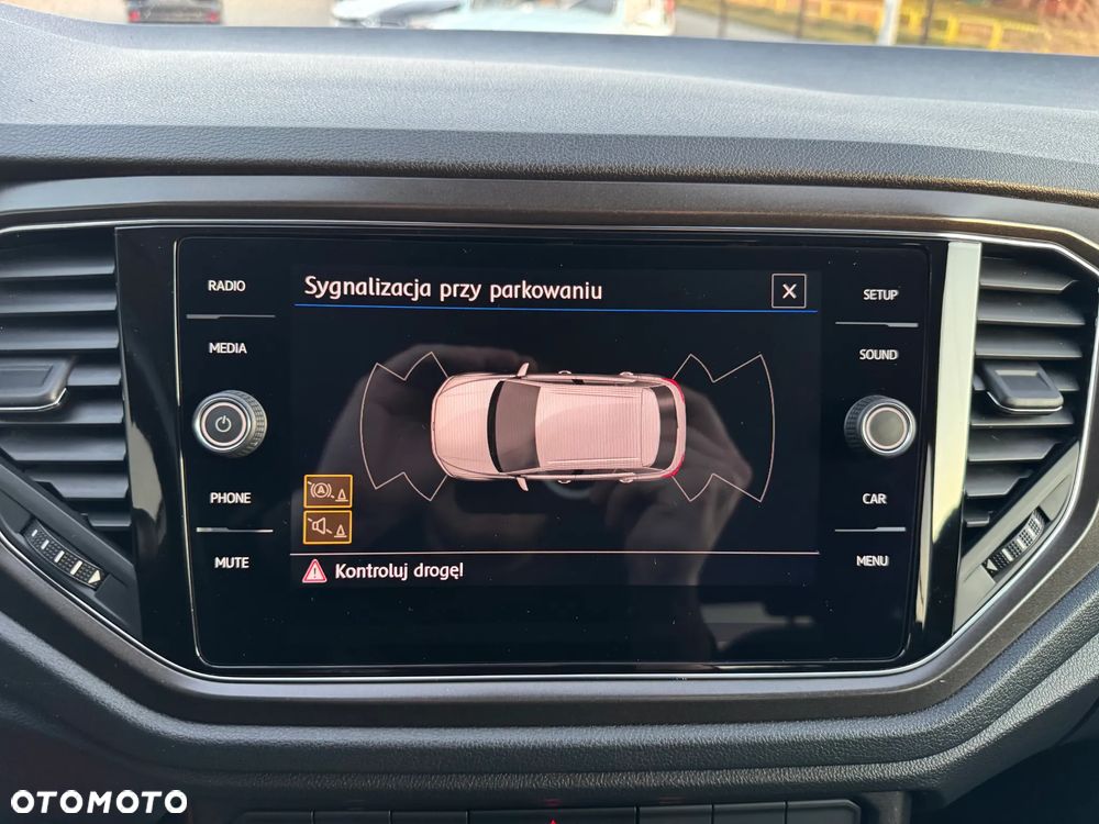 Volkswagen T-Roc 2.0 TDI SCR DSG Style - 24