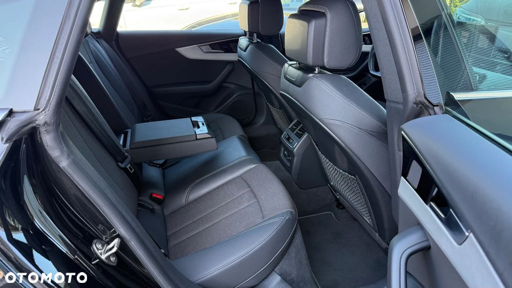 Audi A5 Sportback 35 TFSI S tronic S line business - 22