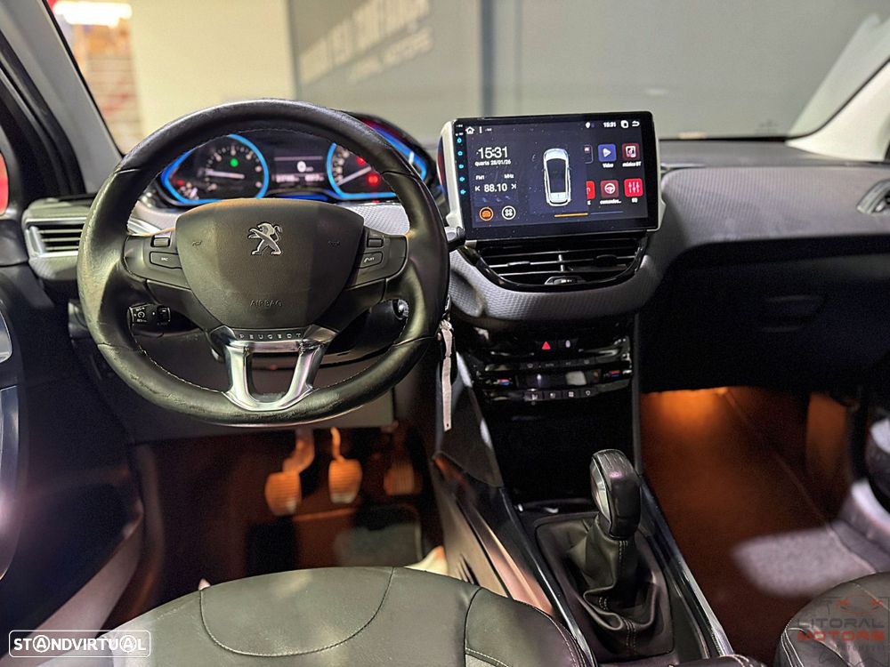 Peugeot 2008 1.6 e-HDi Active - 19