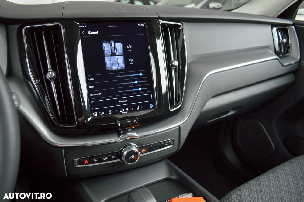 Volvo XC 60 T6 AWD Ultra Black Edition - 33