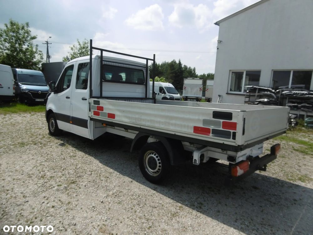 Mercedes-Benz Sprinter - 3