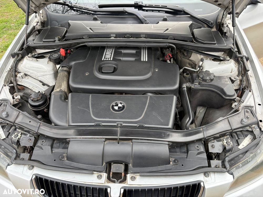 BMW Seria 3 320d - 11