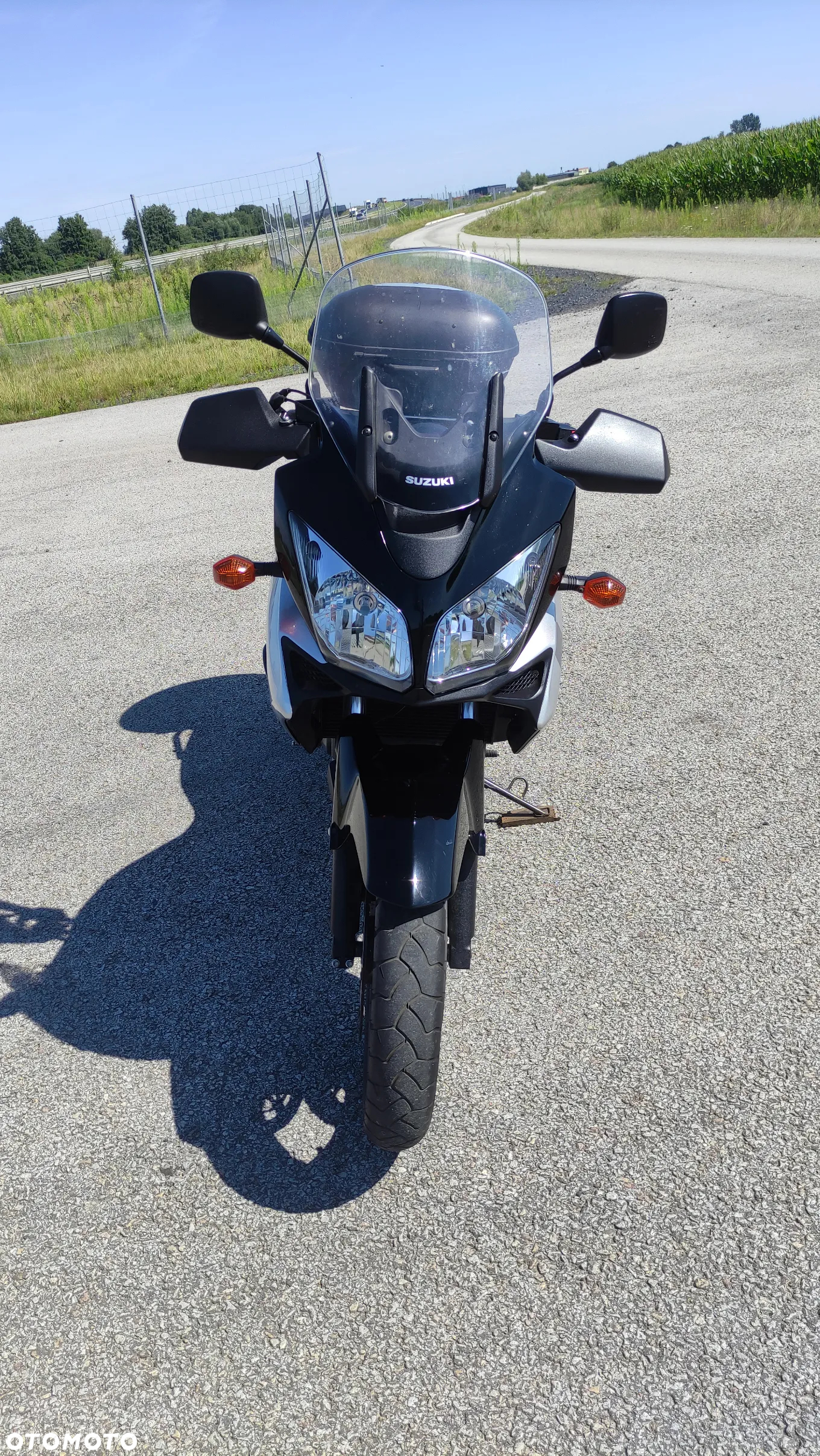 Suzuki V-STROM - 8