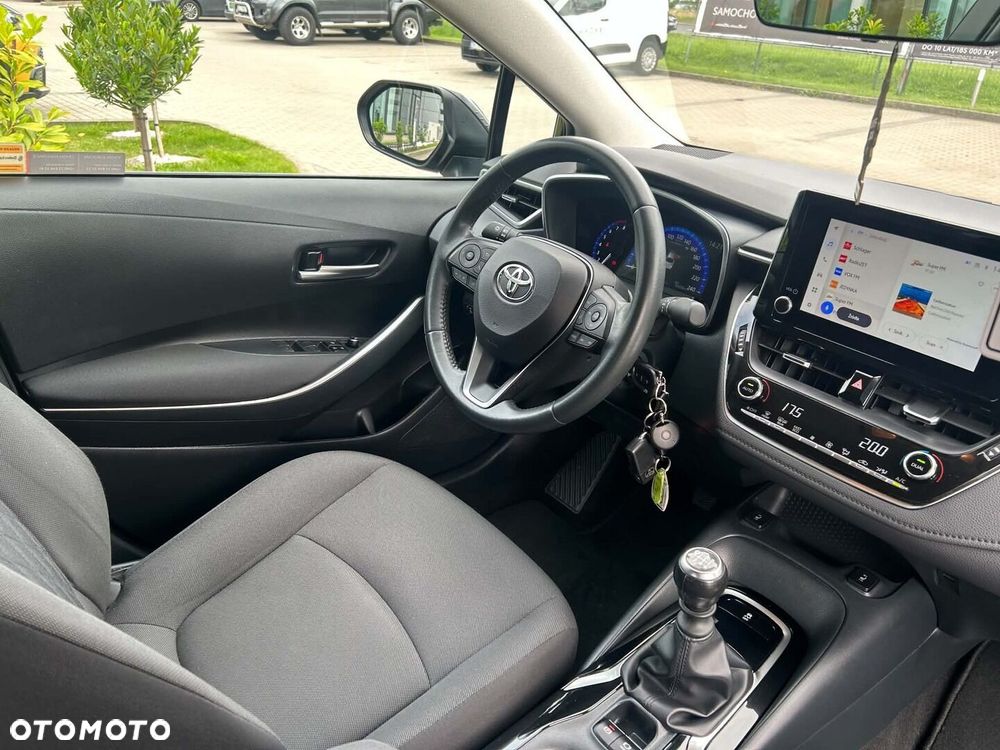 Toyota Corolla - 19