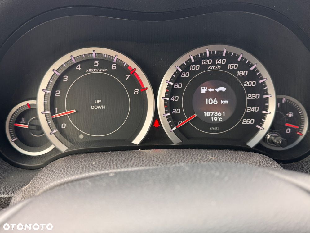 Honda Accord 2.0 Executive - 6