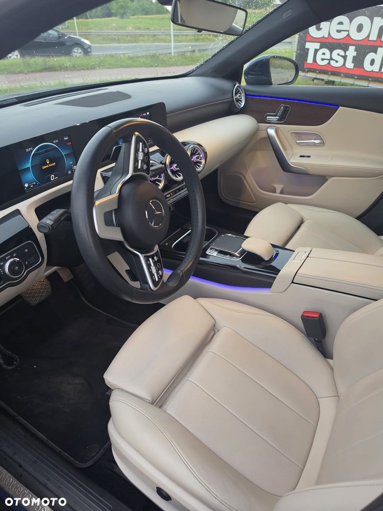 Mercedes-Benz Klasa A 220 7G-DCT Style - 19