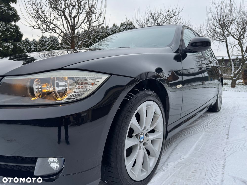 BMW Seria 3 318i Edition Lifestyle - 15