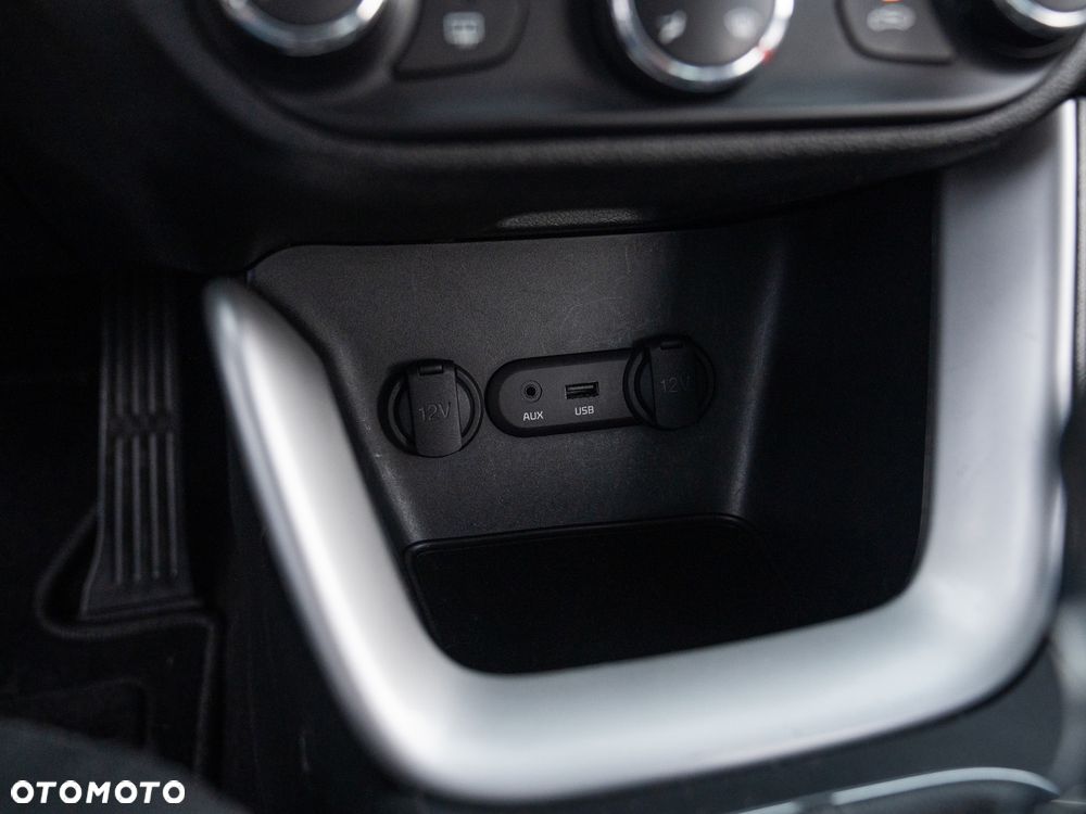 Kia Ceed 1.6 GDI Spirit - 36