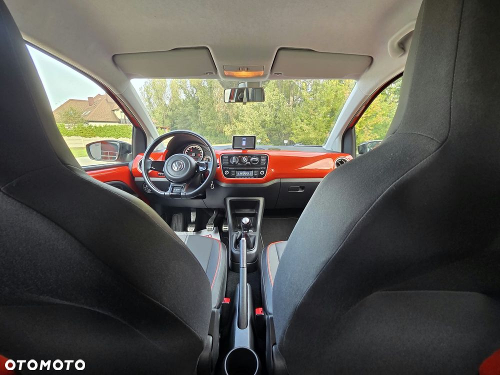 Volkswagen up! groove - 10