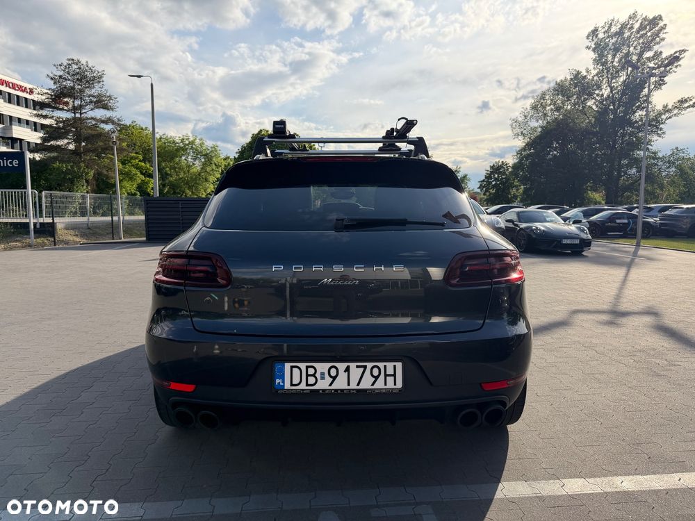 Porsche Macan - 8