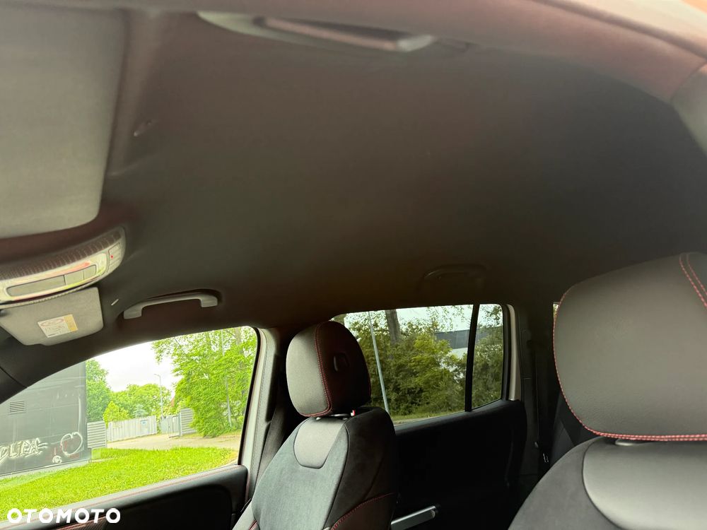 Mercedes-Benz GLB 180 d AMG Line 8G-DCT - 16
