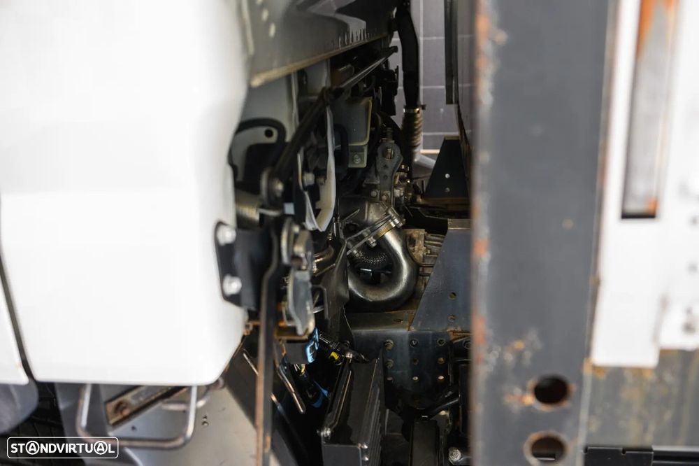 Mitsubishi Fuso Canter 3C13 - 19